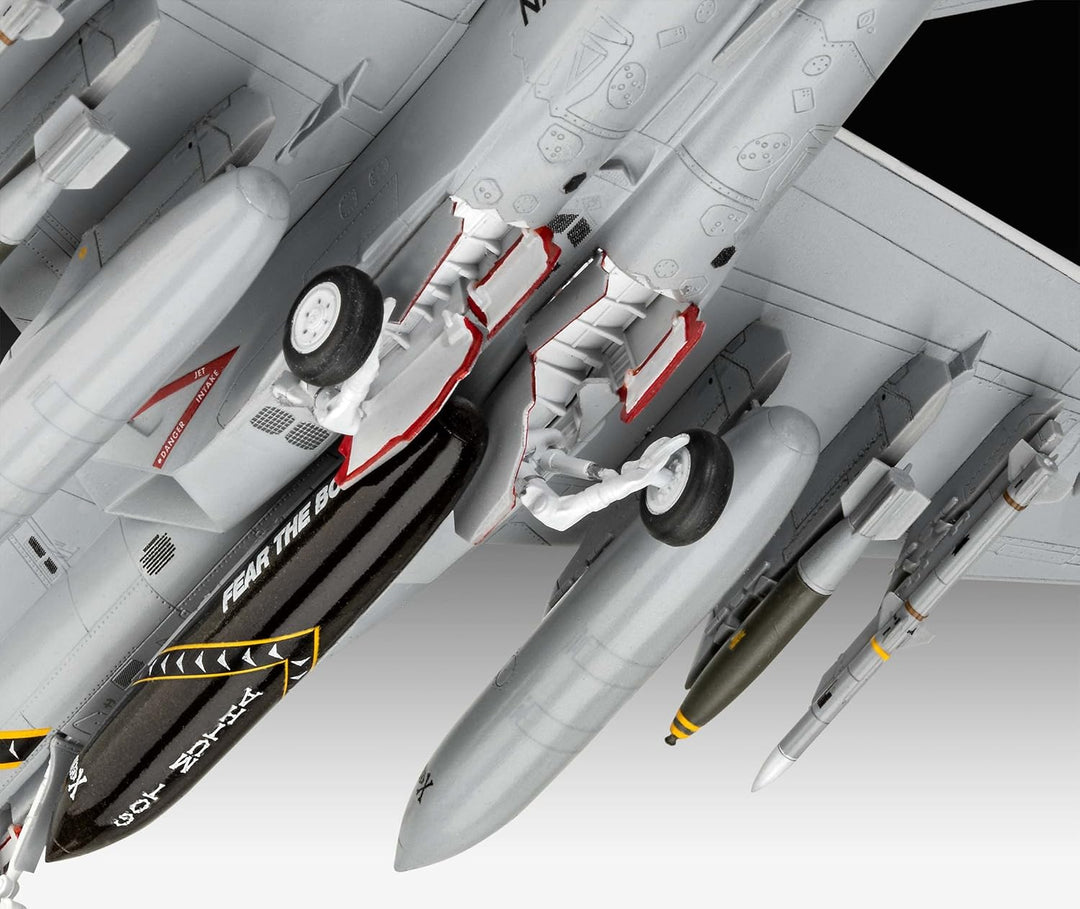 Revell 63834 originalgetreuer Modellbausatz für Fortgeschrittene, unlackiert