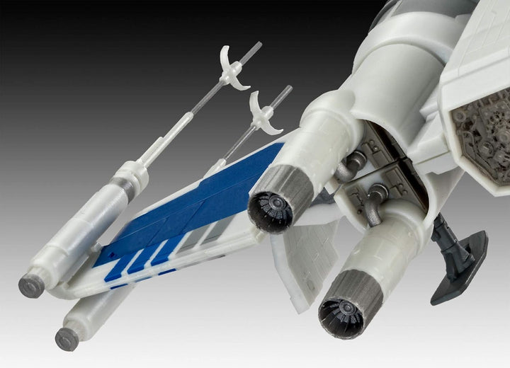 Revell REV-66744 Model Set Resistance X-Wing Fighter Luke Skywalker Modellbausatz + Zubehör, Mehrfar
