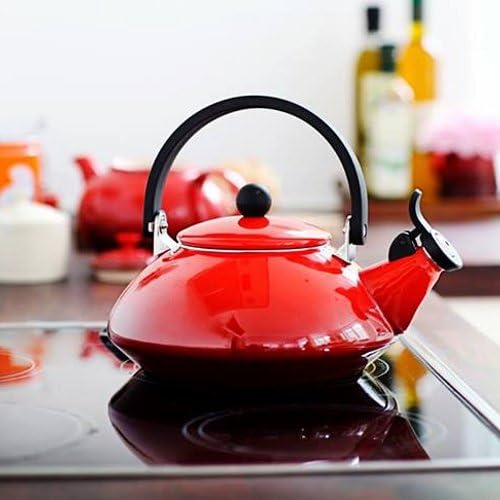 Le Creuset Zen Wasserkessel, Füllmenge: 1,6 l, Emaillierter Stahl, Kirschrot, 92009600060000, Kirsch