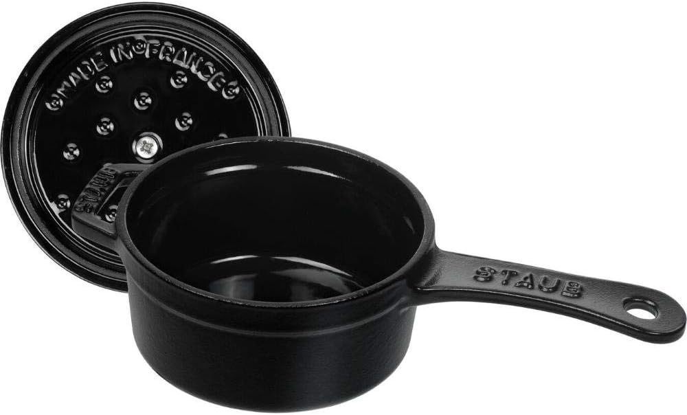 Staub 40509-537-0 Kleine Kasserrolle, 10 cm, 0,25 L, Innen schwarz glänzend, schwarz Schwarz 10 cm,