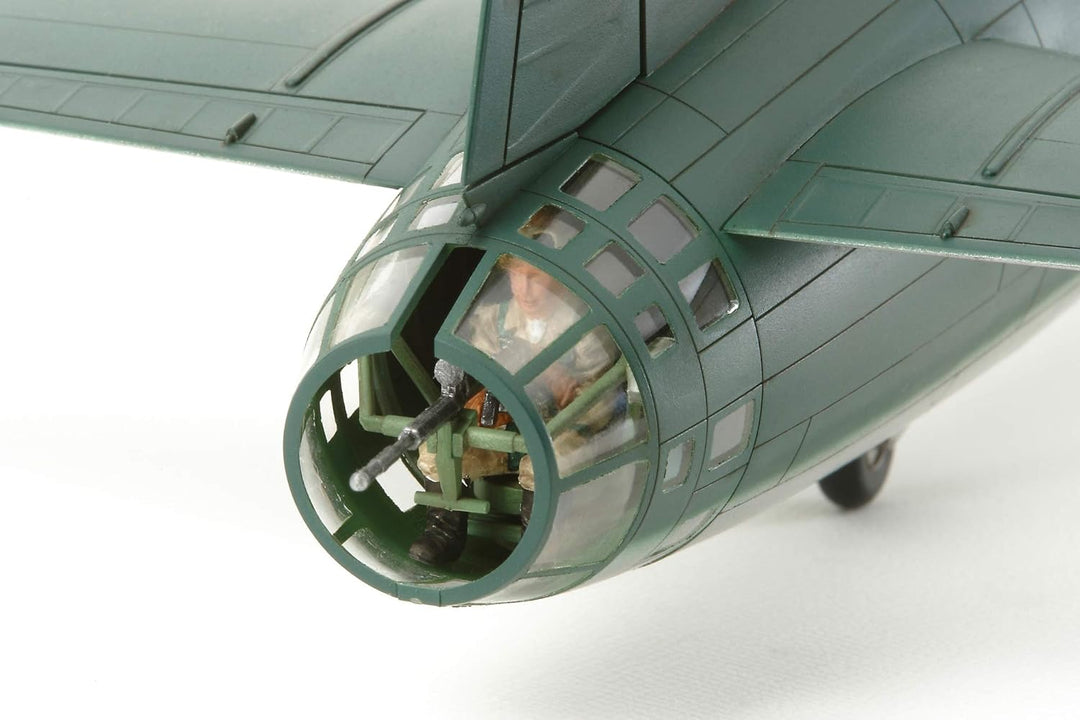 Tamiya 300061110-1:48 WWII Mitsubishi G4M1 Modell 11 (17), Flugzeug