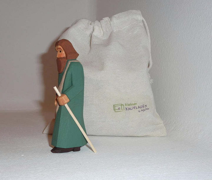 Pilger stehend mit Baumwollbeutel Krippenfigur