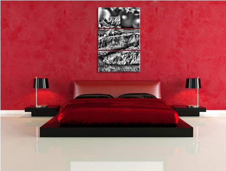 Pixxprint Monocrome, Saftiges Pfeffer Steak 3-Teiler Leinwandbild 120x80 Bild auf Leinwand