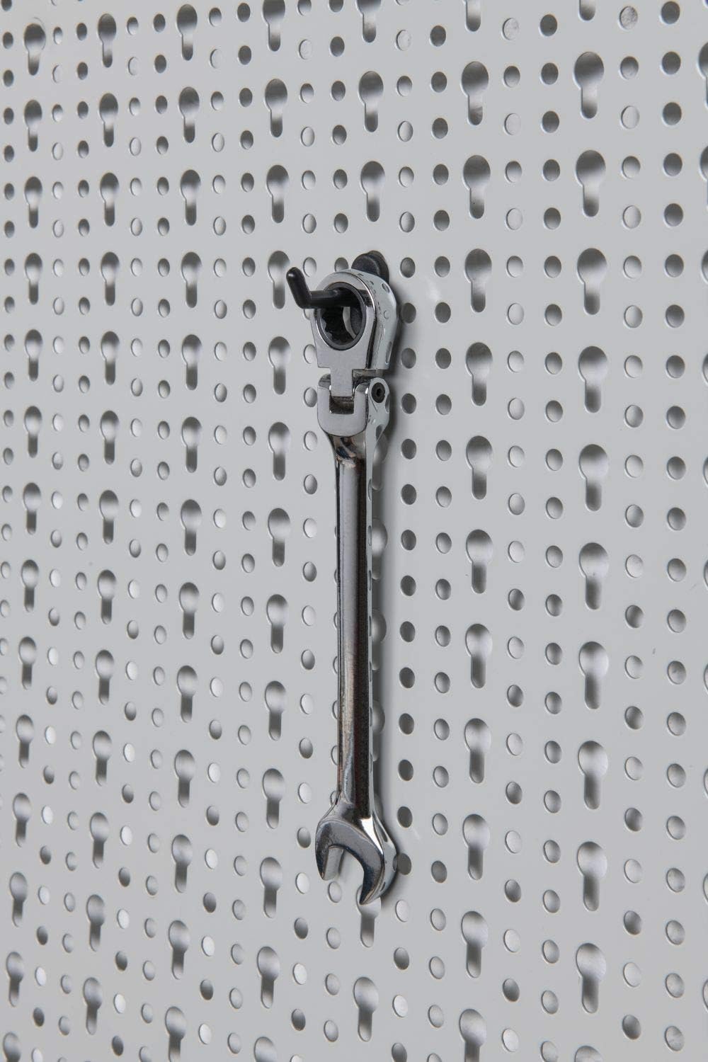 XXL Werkzeugwand aus Metall mit Stärke ca. 1 mm in Hellgrau. Inklusive Hakensortiment 52tlg. sowie B