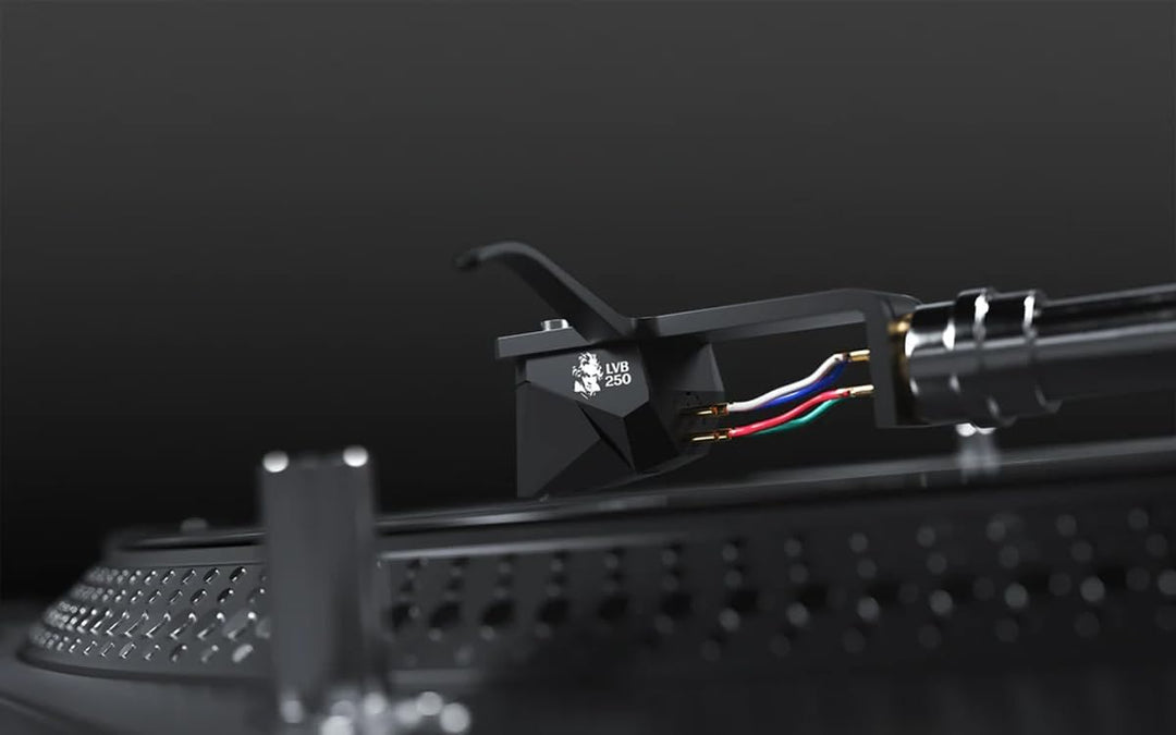 Ortofon 2M Black 250 LVB Premounted - 2M Black 250 LVB Tonabnehmer montiert am SH-4 Black Headshell