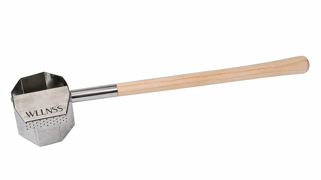 Saunakelle mit Regeneffekt 500 ml – Grosse Edelstahl Aufgusskelle mit langem Holzgriff – Gleichmässi
