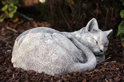 Steinfigur Katze schlafend Frost- und wetterfest bis -30°C, massiver Steinguss