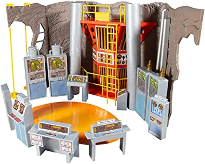McFarlane Retro Playset Batman 66 Batcave, 15730, Mehrfarbig