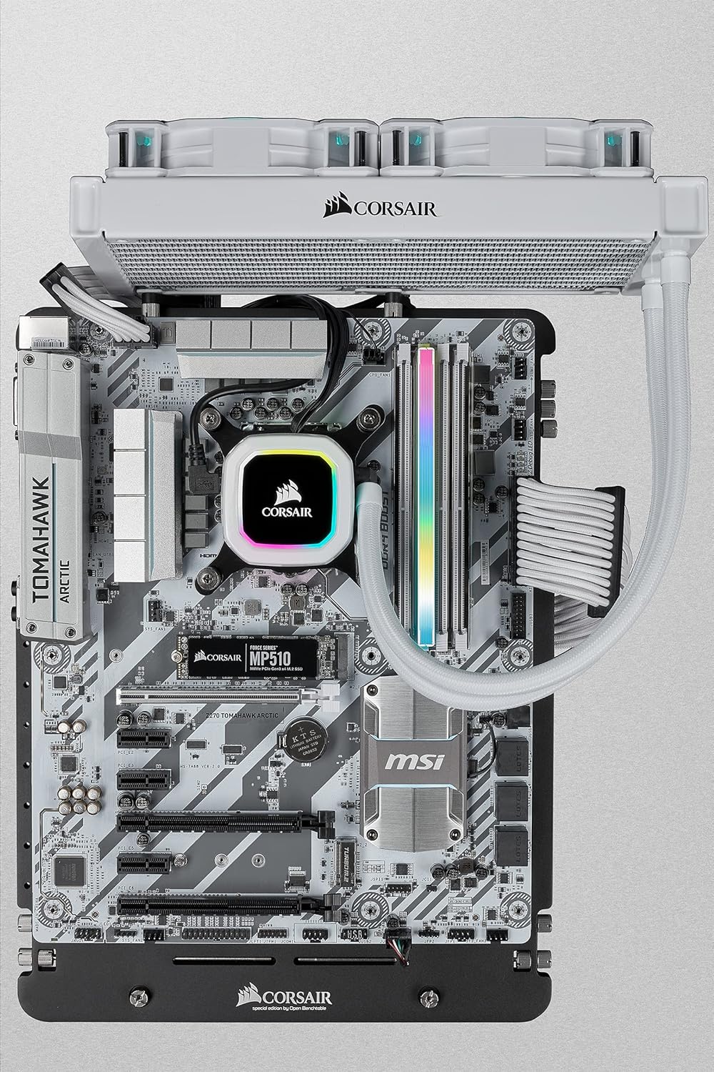 Corsair RGB PRO SL 32GB (4x8GB) DDR4 3600MHz C18 - White, CMH32GX4M4D3600C18W, weiss