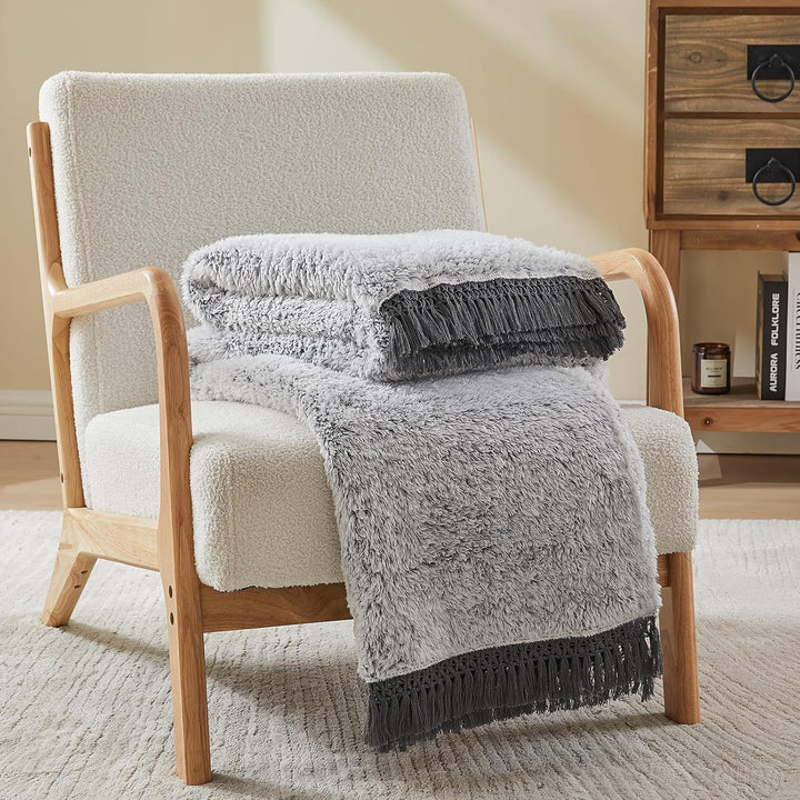 EMME Sherpa Decke Sofa Kuscheldecke Dekorativ mit Quasten, 150x200 cm Flauschige Wohndecke Dicke Sof