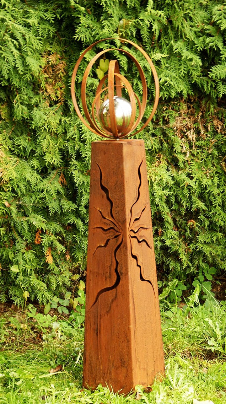Gartendeko Metall, Rost, konische Rostsäule, 100 cm mit Edelstahlkugel und Rostbänder in Kugelform,