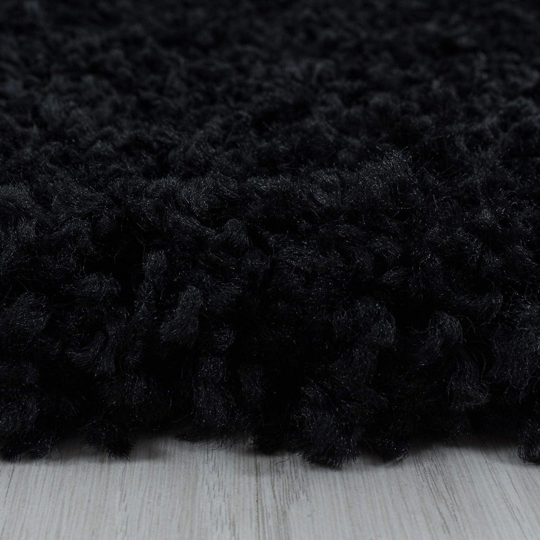 HomebyHome Shaggy Teppich Wohnzimmer (200x300) Flauschiger Teppich 200x290 cm Schwarz Einfarbig - Ho