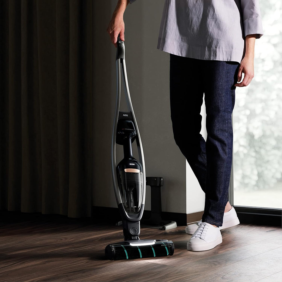AEG AZE137 Power-Softrolle (Bodendüse ideal für Hartböden, hervorragende Saugkraft, LED Frontlichter