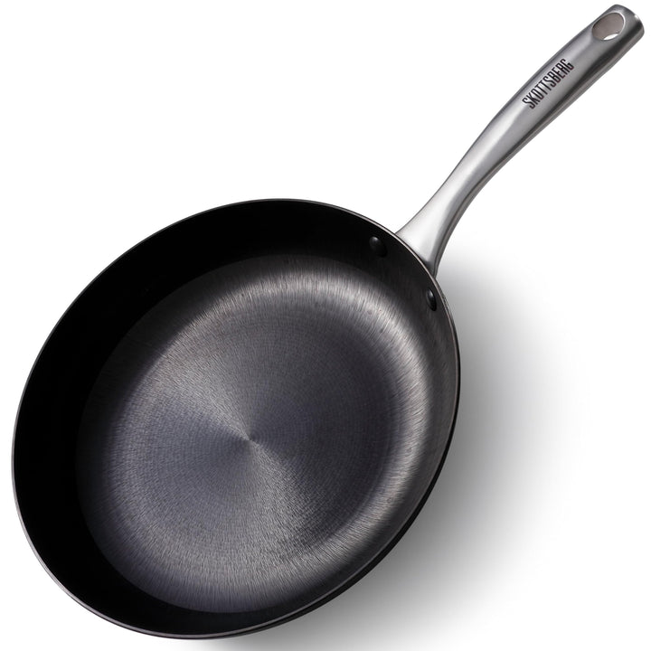 SKOTTSBERG Gusseisen Bratpfanne - Ø 28 cm – vorgebrannt & PFAS‑frei, leichter Edelstahlgriff - ideal