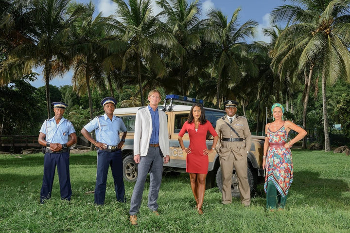 Death in Paradise - Staffel 6 (Ltd. Edition + Palmen-Getränkehalter) [4 DVDs], DVD