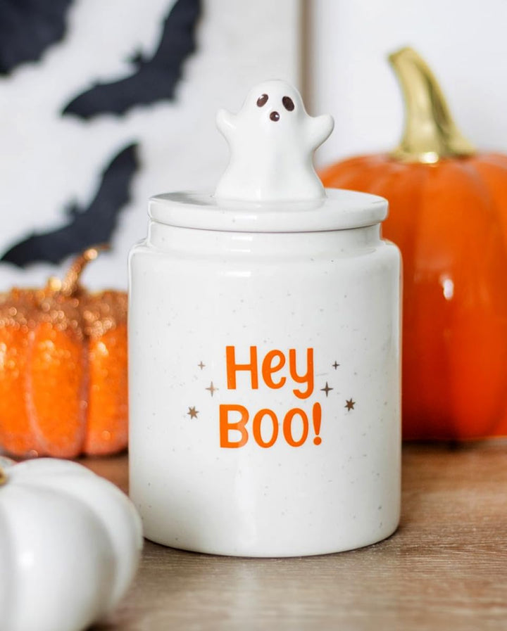 Horror-Shop „Hey Boo“ Weisser Halloween Vorratsbehälter aus Keramik 17 cm
