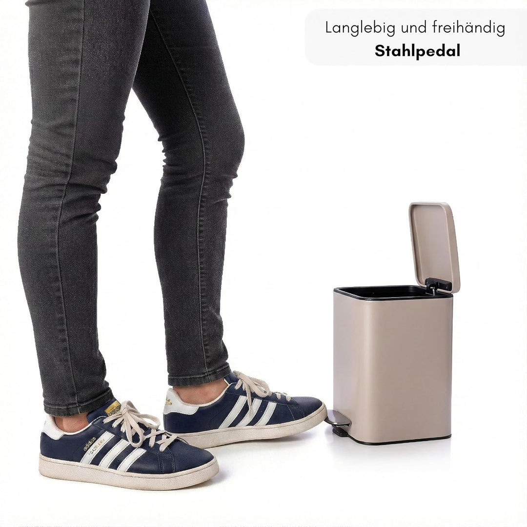 Erreke Badmülleimer mit Pedal 3L, Kosmetikeimer 3L aus Edelstahl mit Soft-Close Deckel, Herausnehmba
