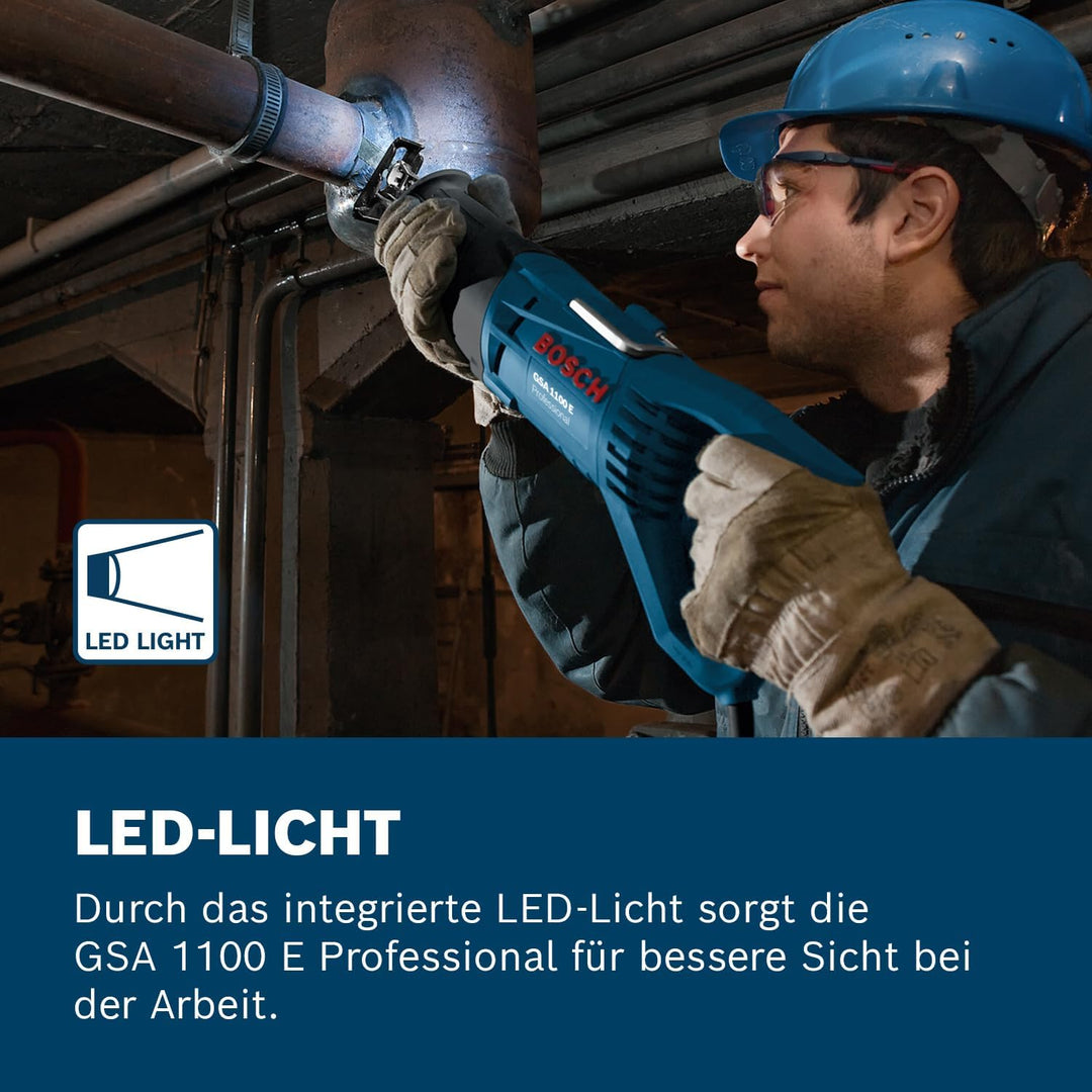 Bosch Professional Säbelsäge GSA 1100 E (1100 Watt, inkl. 1 x Säbelsägeblatt S 2345 X für Holz, 1x S