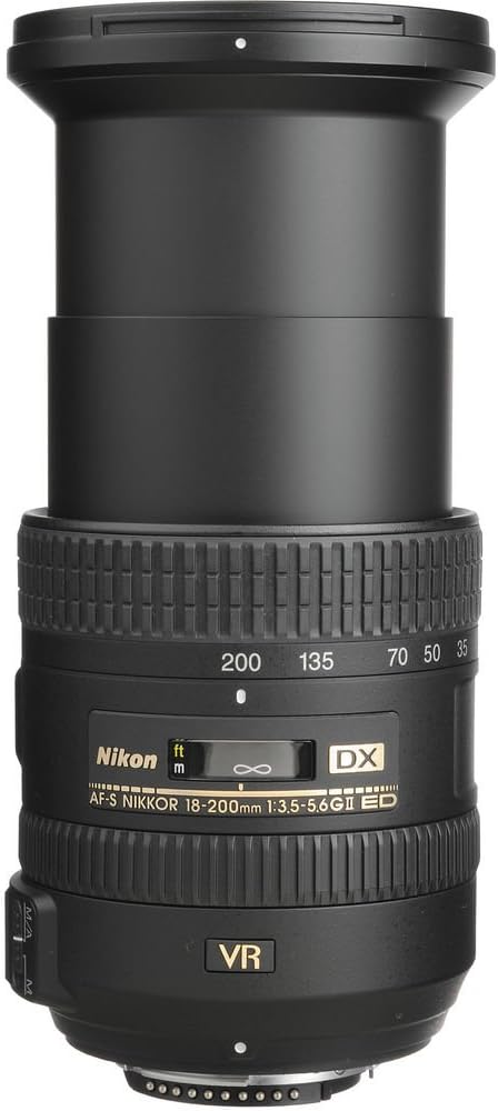 Nikon AF-S DX Nikkor 18-200 mm 1:3,5-5,6G ED VR II (inkl. HB-35)