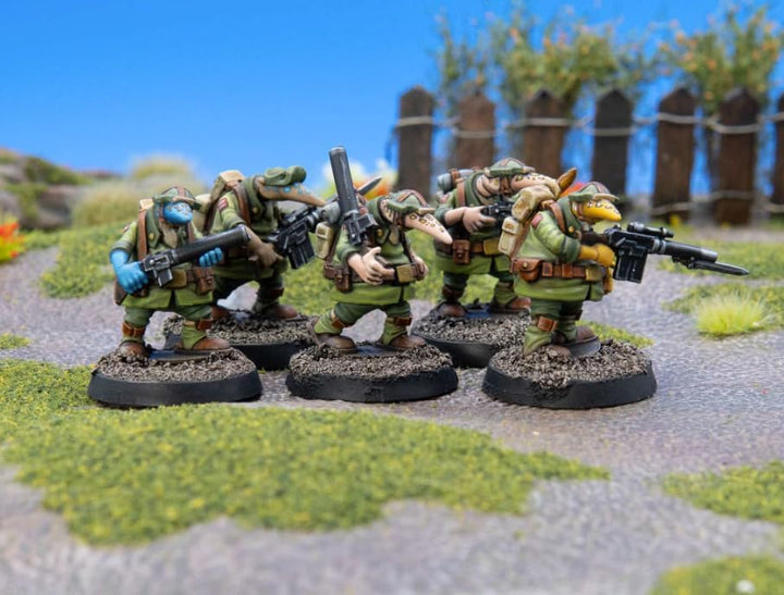 Wargames Atlantic, This Quar's War, Quar Crusader Infantry, 28 mm Hartplastik-Miniaturen