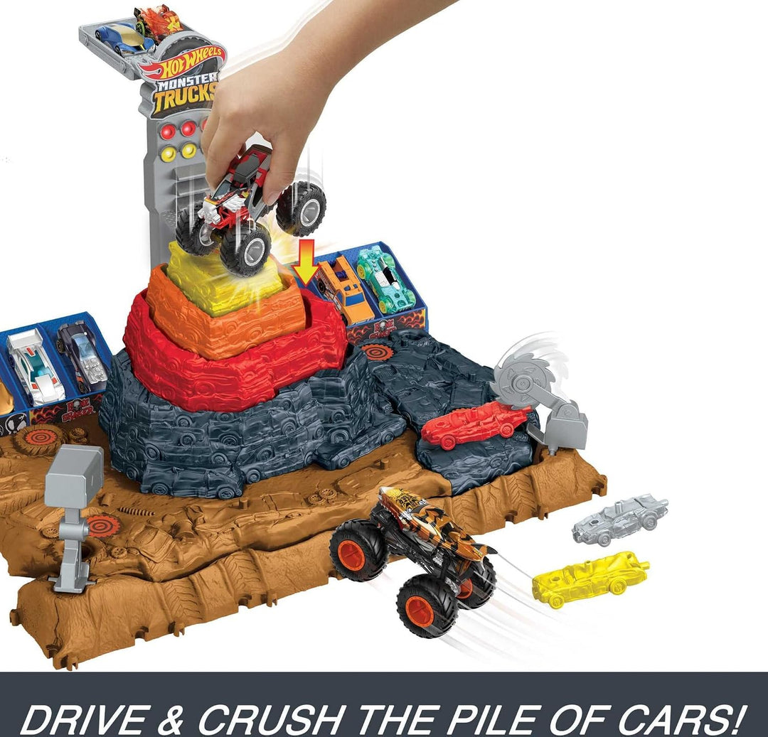 Hot Wheels Monster Trucks Arena Smashers Bone Shaker Spielset Ultimativer Schrottplatz“, enthält 1 e