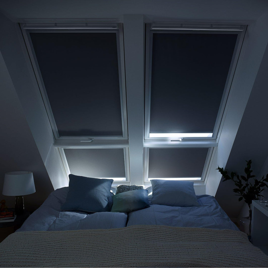 VELUX Original Verdunkelungsrollo (DKU), Silberne Seitenschienen, 334, 304, 1, Uni Hellbeige 334, 30