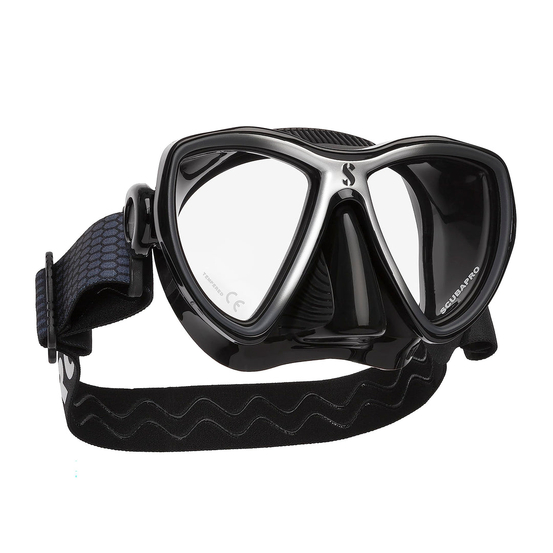 SCUBAPRO Synergy Mini Tauch- und Schnorchelmaske für schmale Gesichter schwarz/silber, schwarz/silbe