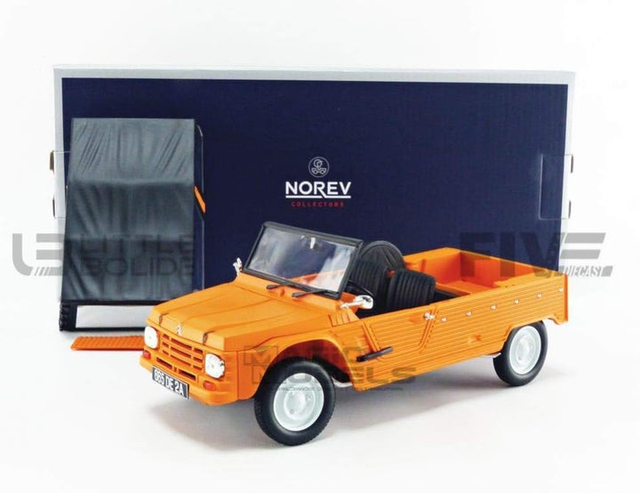 Norev NV181515 1:18 1983 Citroen Mehari-Kirghiz Orange