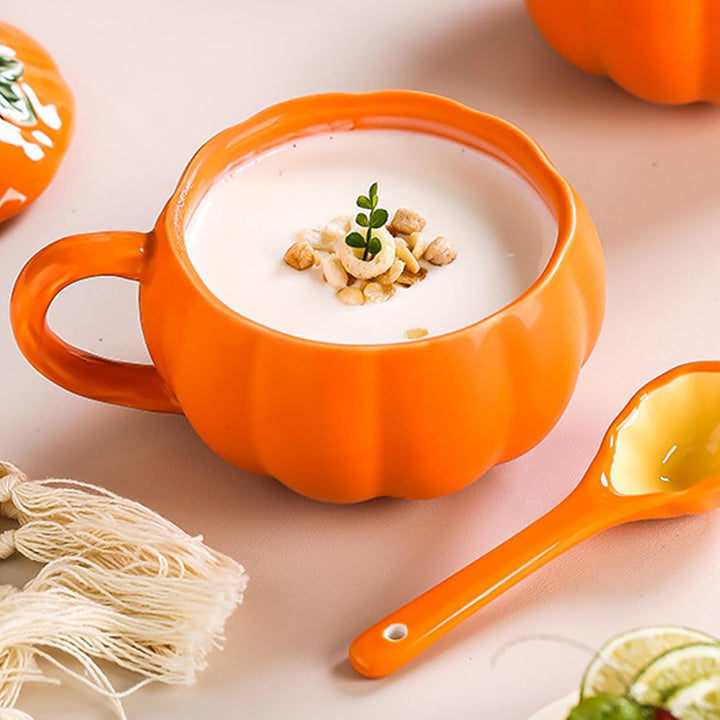 Halloween -Becher Kürbis -Becher mit Deckel und Keramiklöffel, hitzebeständiger Halloween -Kürbis -