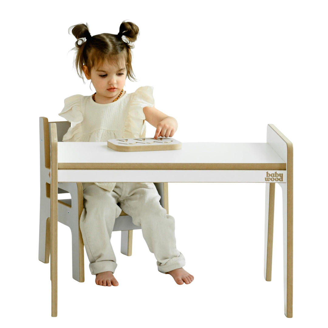 Babywood Tisch und Stuhl für Kinder, Kinderschreibtisch Set mit Stuhl aus Holz, sicherer Spieltisch