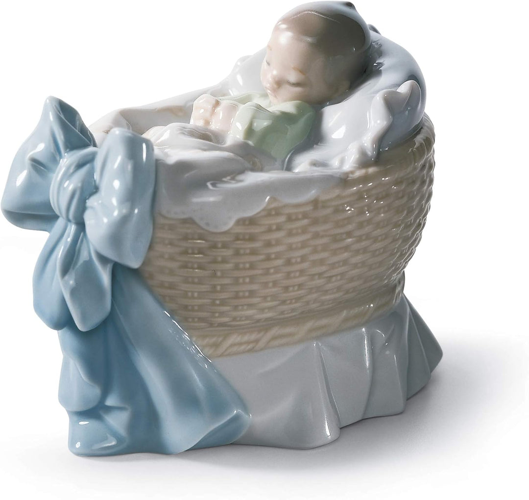 LLADRÓ Jungen-Figur Geschenk des Himmels. Baby. Porzellan.
