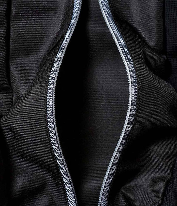 Manduka Go Light Yogamatten-Tragetasche mit Tasche, verstellbarer Gurt, geeignet für die meisten Yog