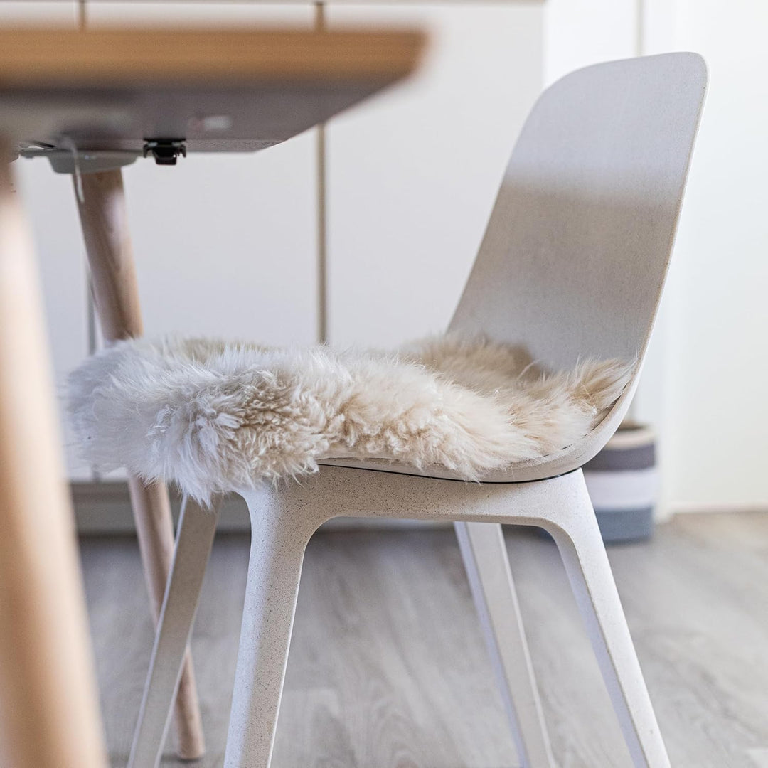 Nordic Sheep Lammfell Sitzauflage 40x40 cm, 4er Pack, Beige | Echtes Lammfell auf einer Seite, ideal
