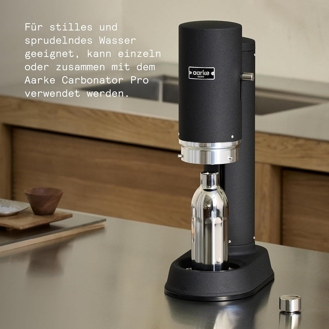 aarke To-Go-Flaschen, Edelstahlflasche Trinkflasche für stille & sprudelnde Getränke, kompatibel Car