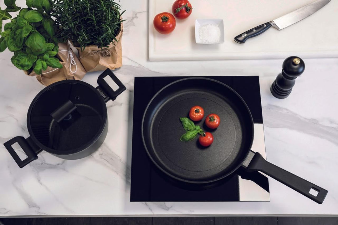Bratpfanne 28 cm Aluminium schwarz [SP]