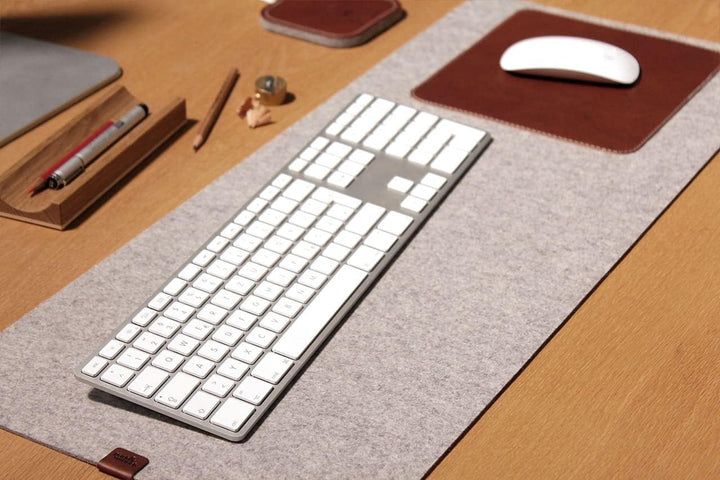Pack &amp; Smooch Grosse Schreibtischunterlage Mouse Pad Matte -Moira- 74x30cm aus Merino Filz und Natur
