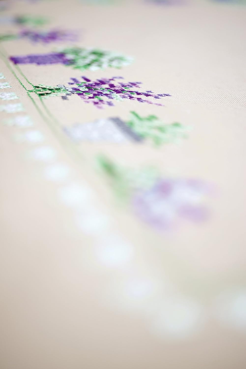 Vervaco Tischdecke Lavendel, Stickbild vorgezeichnet Bedruckte Decke mit Webrand, Baumwolle, Mehrfar