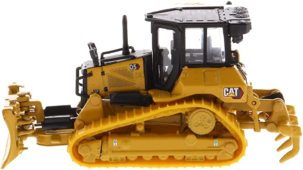 Diecast Masters 85953 - Caterpillar Bulldozer mit Klappschild D5 LGP, Massstab 1:87, ab 14 Jahren