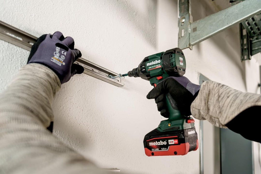 metabo Akku-Schlagschrauber SSW 18 LTX 550 BL - 18 V, 550 Nm, 1/2" Aussenvierkant, 2.800 U/min, 12 S