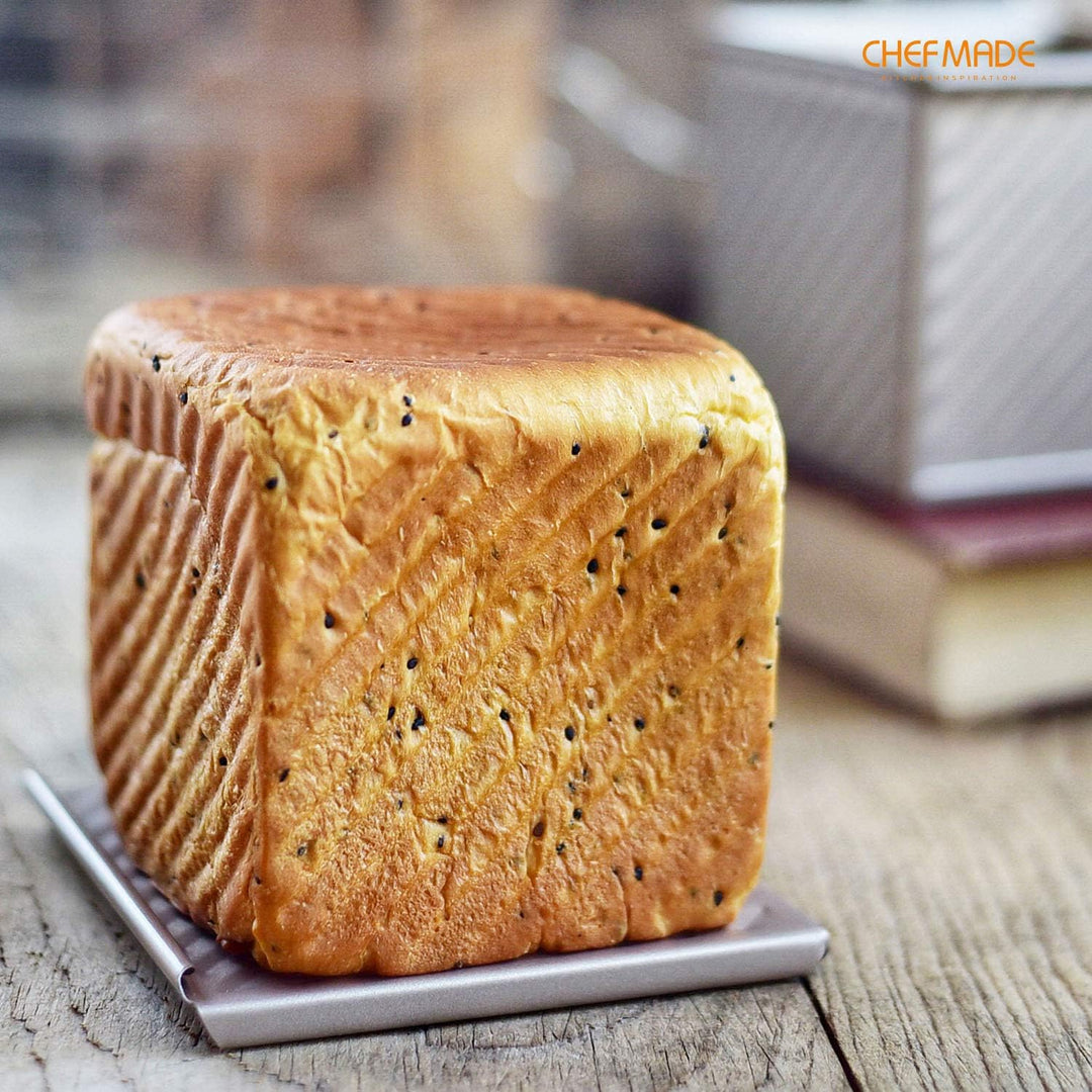 CHEFMADE Pullman Loaf Pan mit Lip, 0,55 Lb Teig Kapazität Nicht-stick Rechteck Well Toast Box für Of