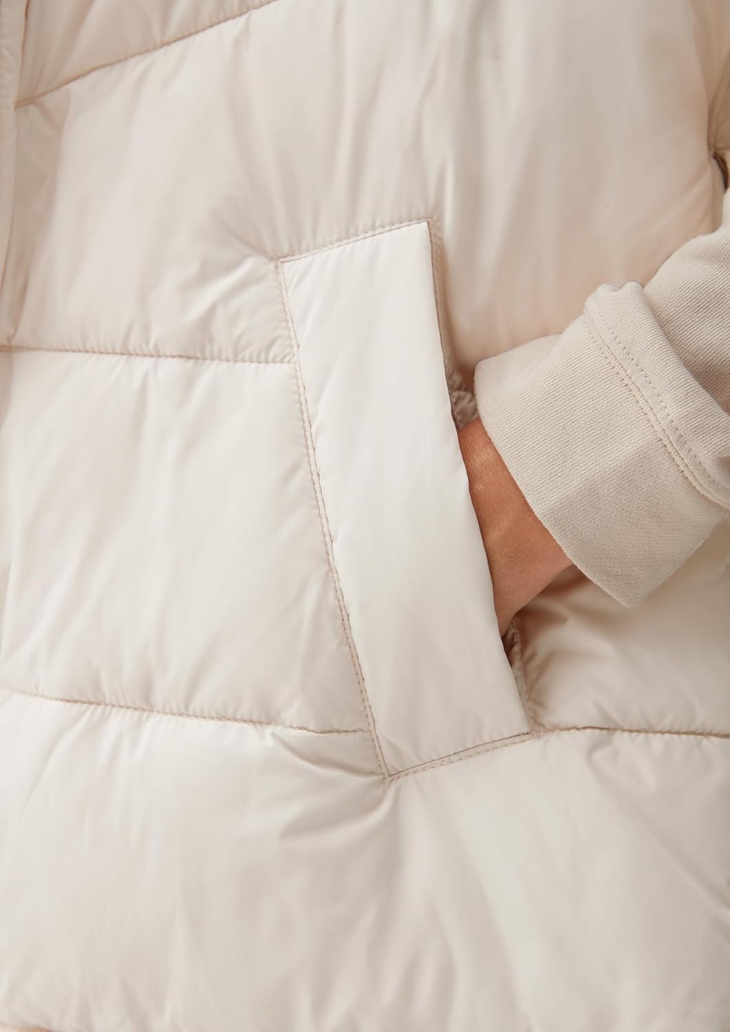 s.Oliver Damen Weste ärmellos M creme 0330, M creme 0330