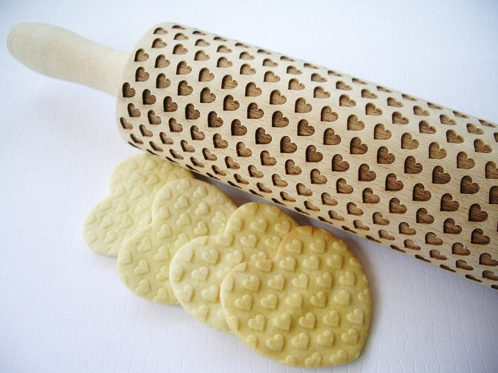 Nudelholz mit KLEINE HERZEN für Gebäck. Gravierte Nudelholz mit Muster von Algis Crafts, KLEINE HERZ