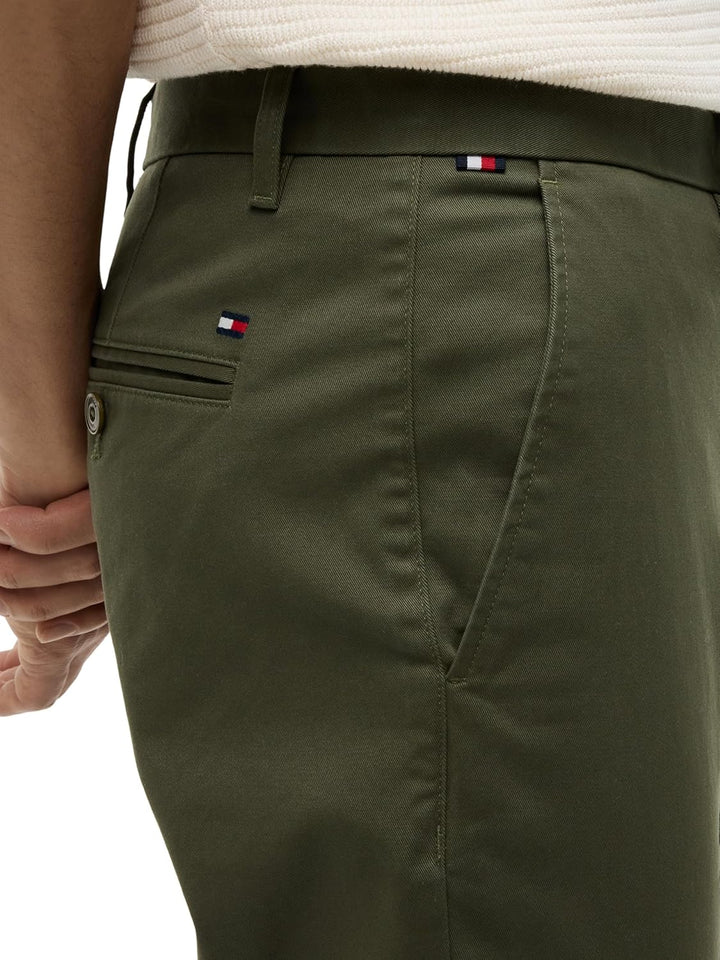 Tommy Hilfiger Herren Hose Bleecker Chino 1985 Pima Cotton Chino 31W / 28L Green (Dark Greenery), 31