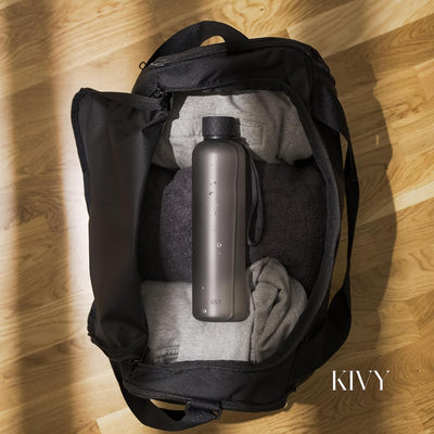 KIVY Trinkflasche 1l - Kohlensäure geeignet, Auslaufsicher, Bruchsicher, Federleicht - Trinkflasche