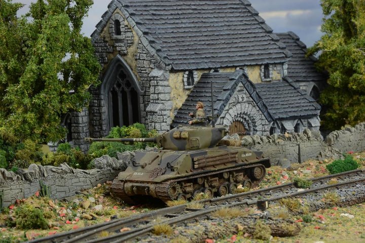 Warlord Games M4A3E8 Sherman Easy Eight – 1:56 / 28 mm Kunststoff-Modelltank für Bolt Action, sehr d