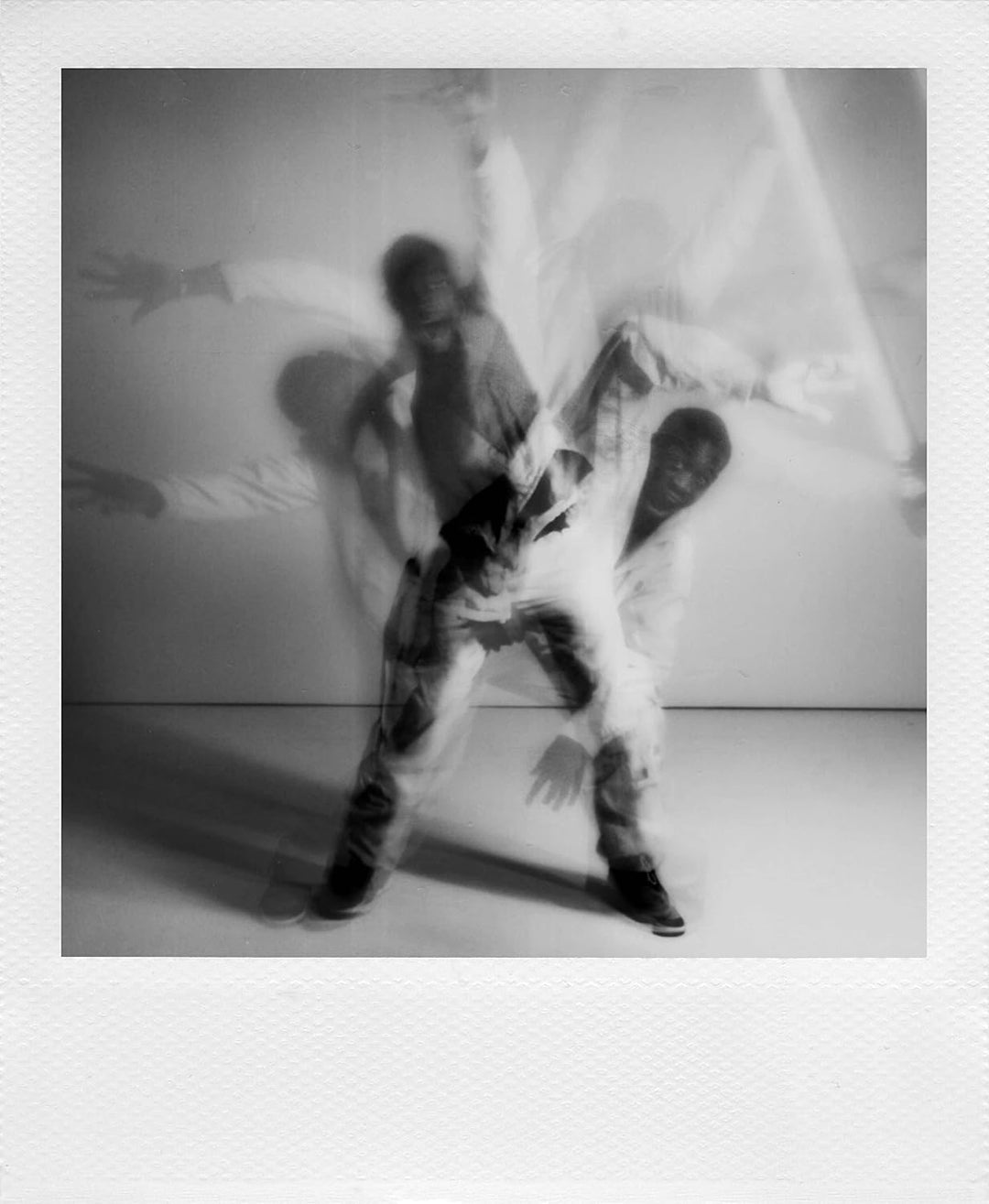 Polaroid Now+ Sofortbildkamera i-Type – Ruhiges Blau, Keine Filme Blau Keine Filme Kamera Kamera, Bl