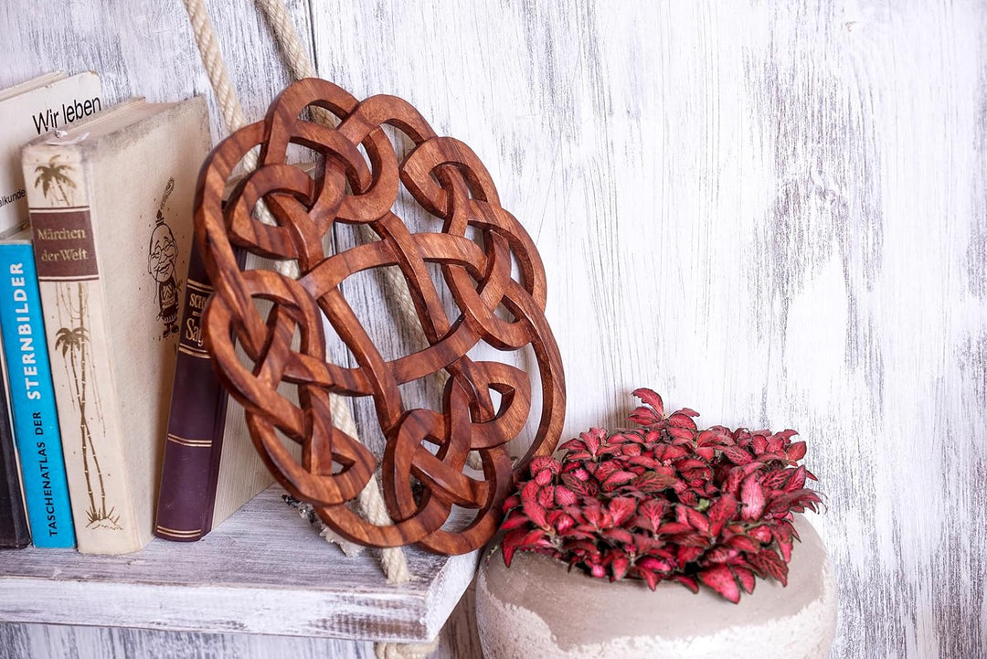 Windalf Celtic Wand Deko Flory Ø 24 cm Keltischer Knoten Handarbeit aus Holz