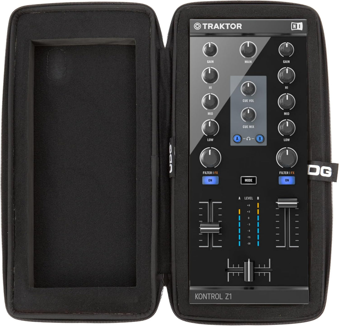 UDG Creator NI Kontrol F1/X1/Z1 Hardcase Protector Schwarz U8410BL