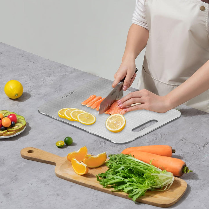 2 Stück Titan Schneidebrett, 304 Schneidebrett Edelstahl Titanium Cutting Board Doppelseitiges Leben