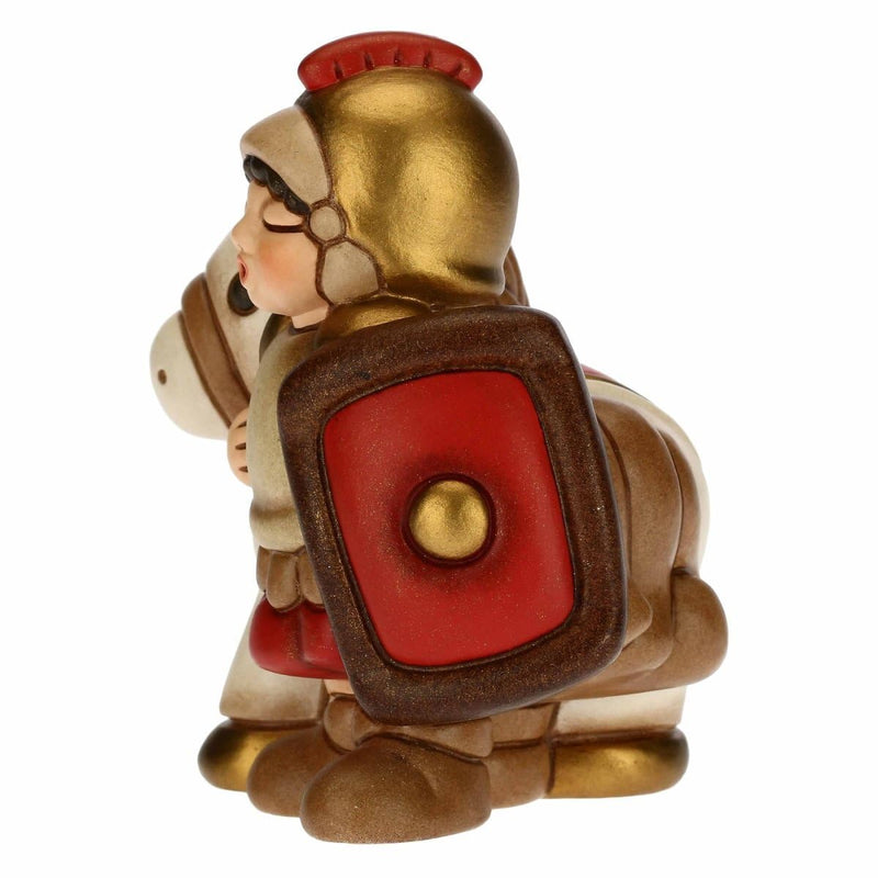 THUN - Figur Soldat Krippe mit Pferd - Weihnachtsdekoration Haus - Linie Krippe, rote Variante - Ker